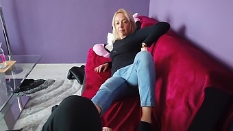 Indulge In Foot Worship With A Blonde Woman For The First Time