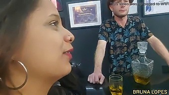 Bruna And Manuhd Cortez Have Sex With A Bartender Who Gets Overwhelmed By Bruna'S Large Breasts And Has To Ask Malvadao For Assistance